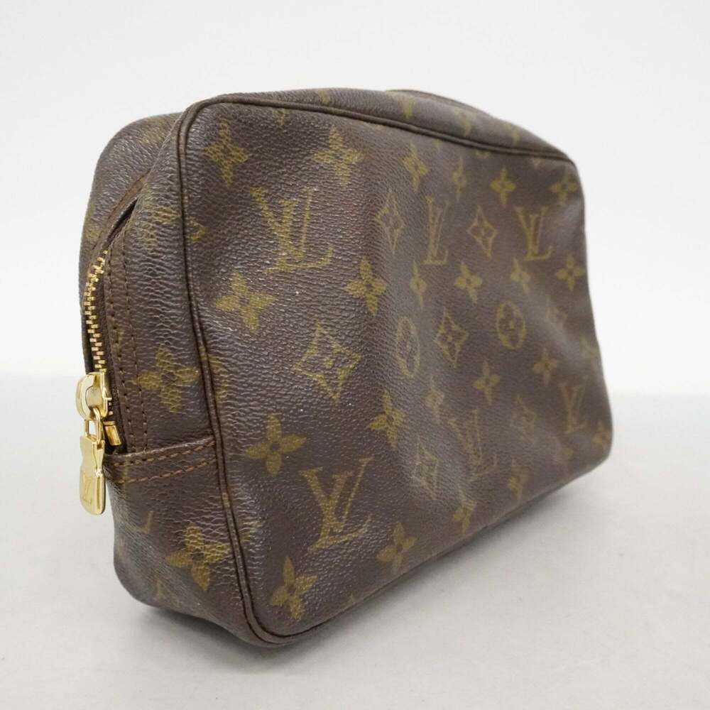 LOUIS VUITTON Authentic Brown Monogram Pouch - Picture 2 of 9